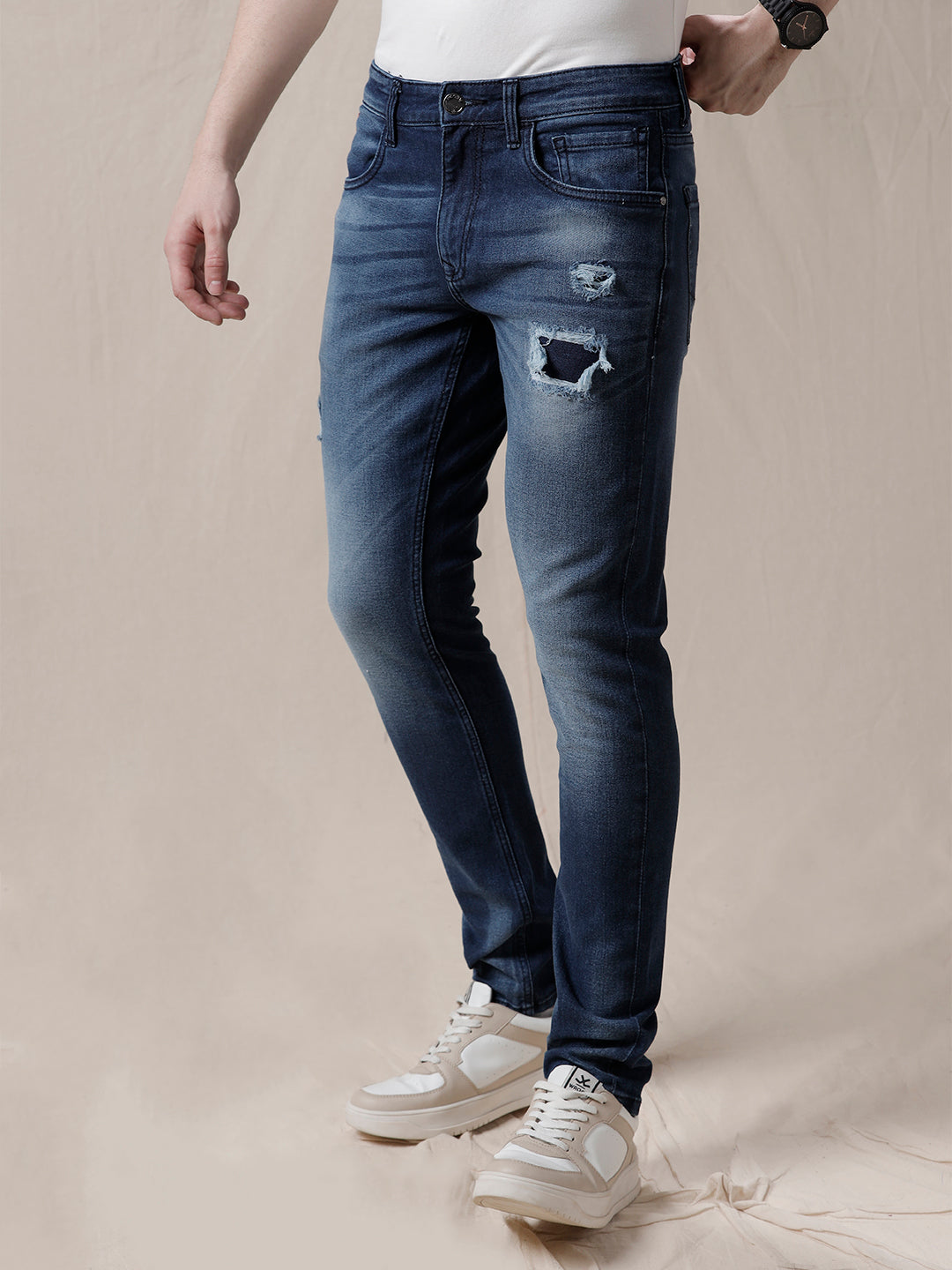 Distressed Trend Slim-Fit Jeans