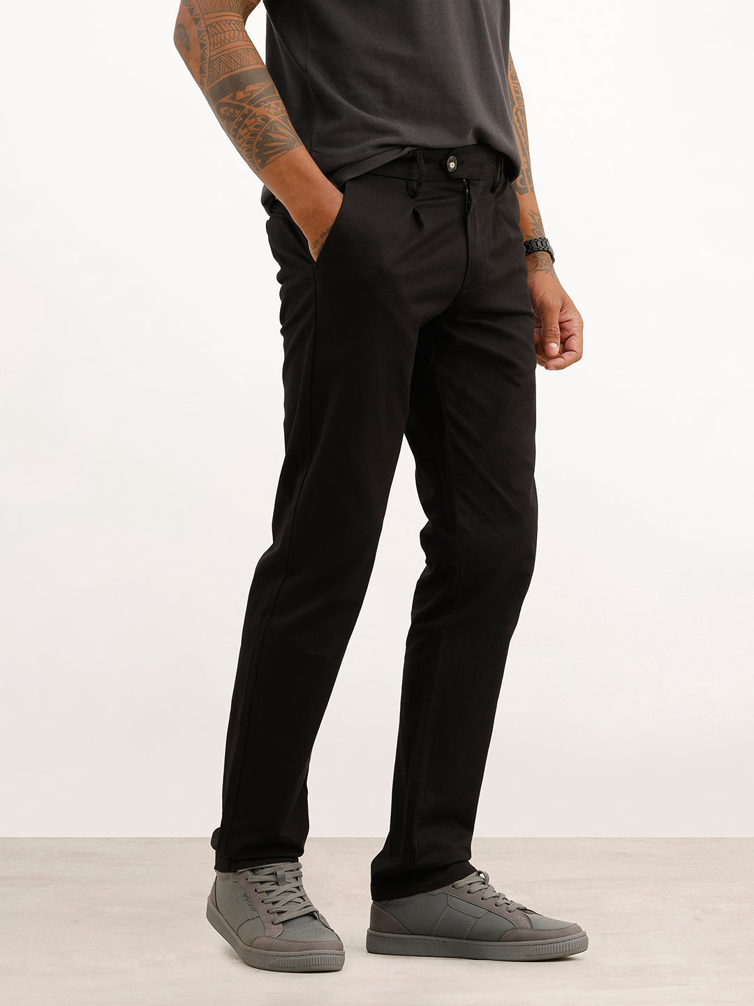 Solid Slim Fit Trouser | Black