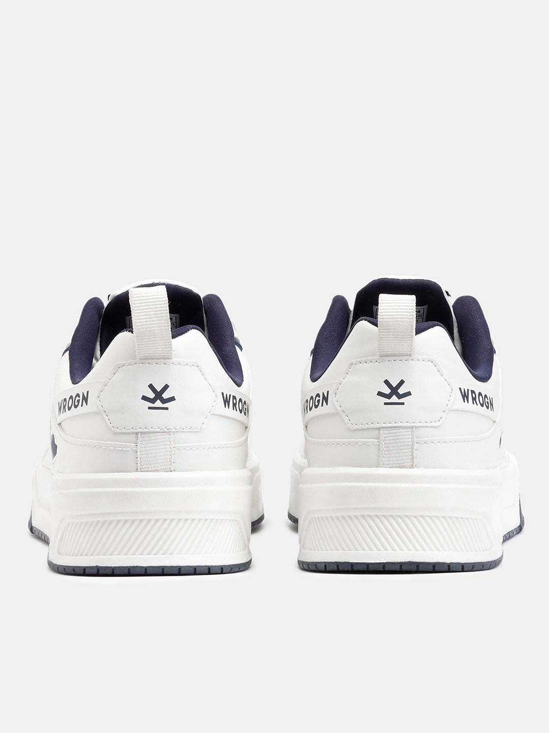 Sneakers | Martini Skyline