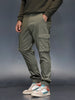 Men's straight fit trouser with cargo pockets | Olive