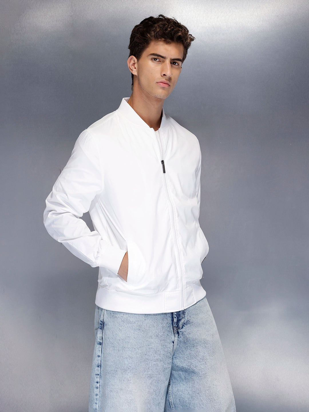 Lightweight classic bomber Jacket | White