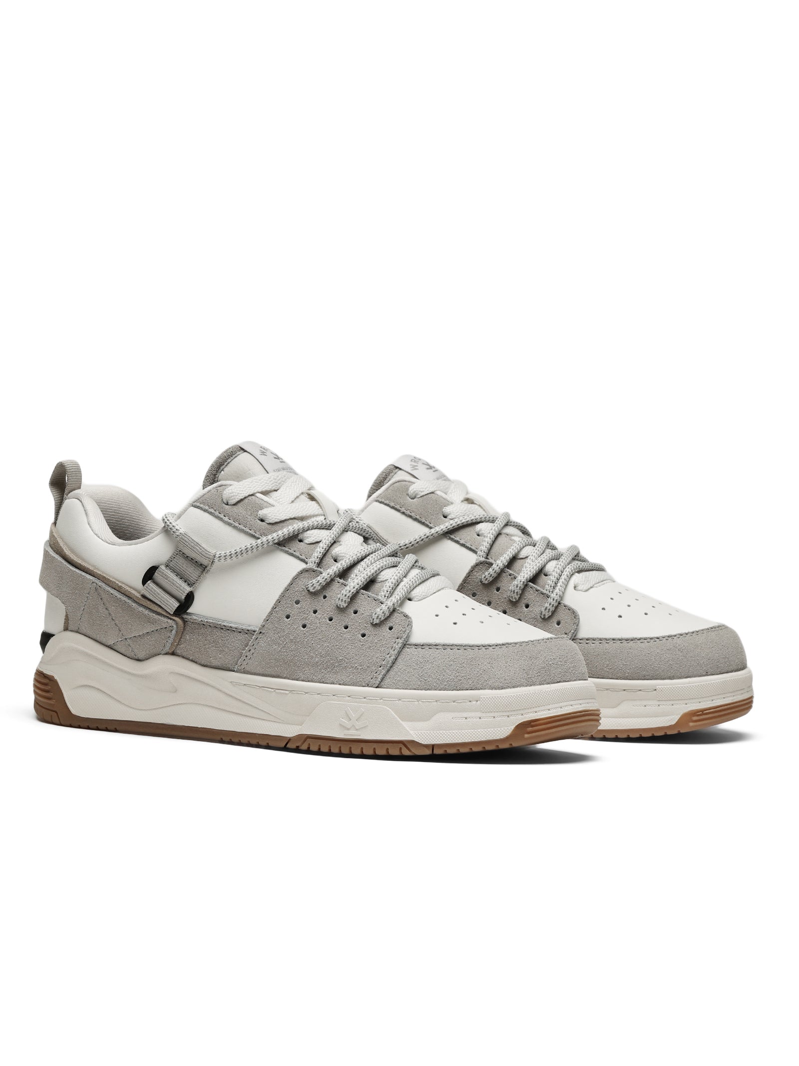 Sneakers | Manhattan Sketch