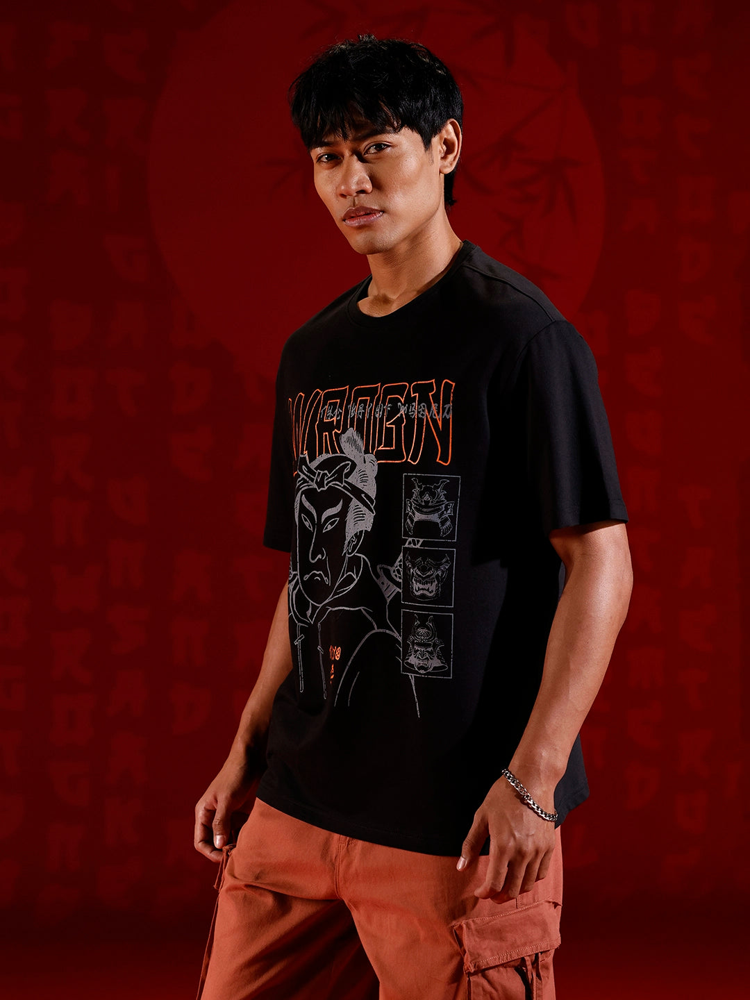 Statement warrior print T-shirt | Black