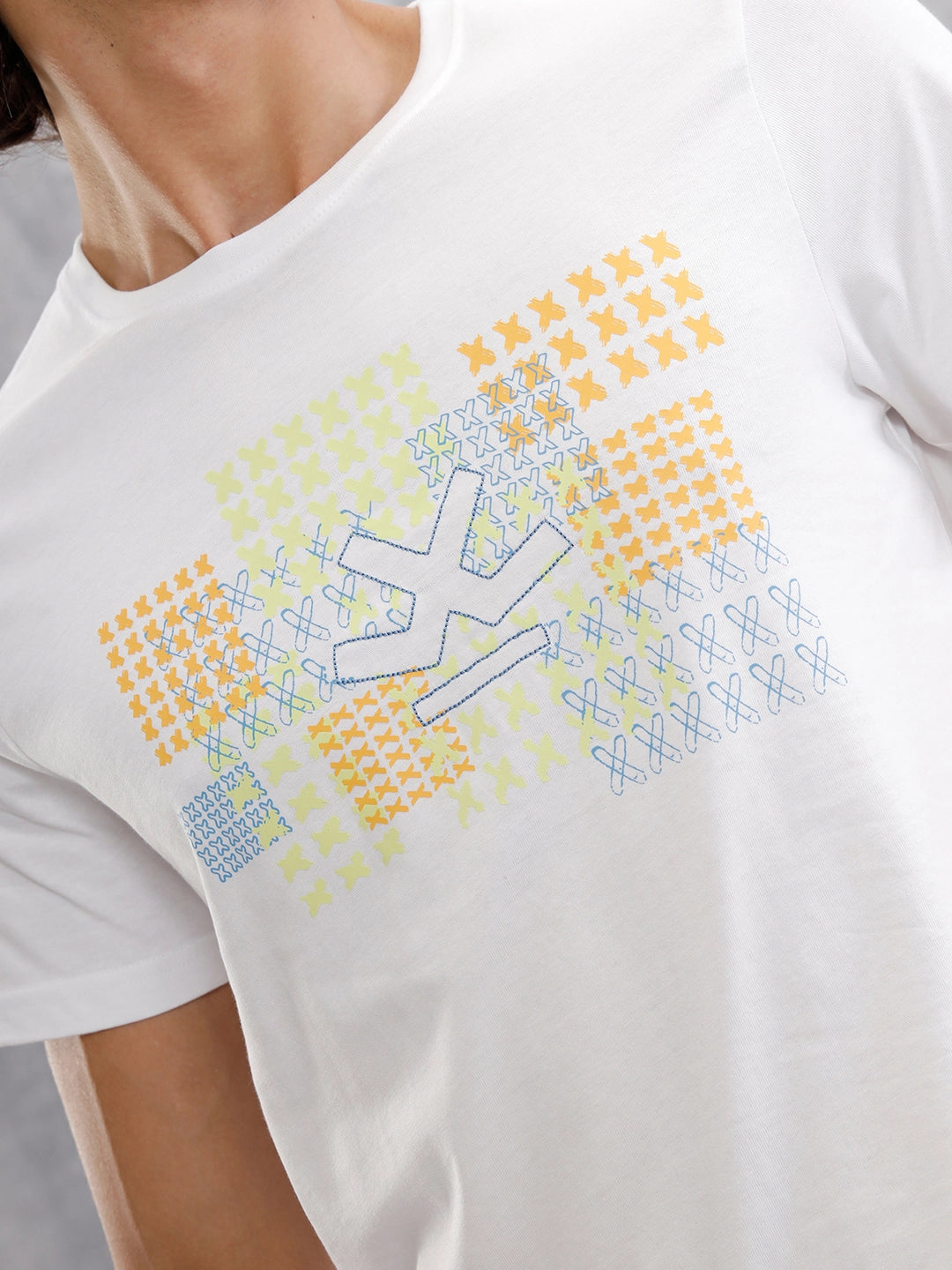 Cross-Stitch Inspired Brand Carrier Crew Neck With Embroidery   | Off White