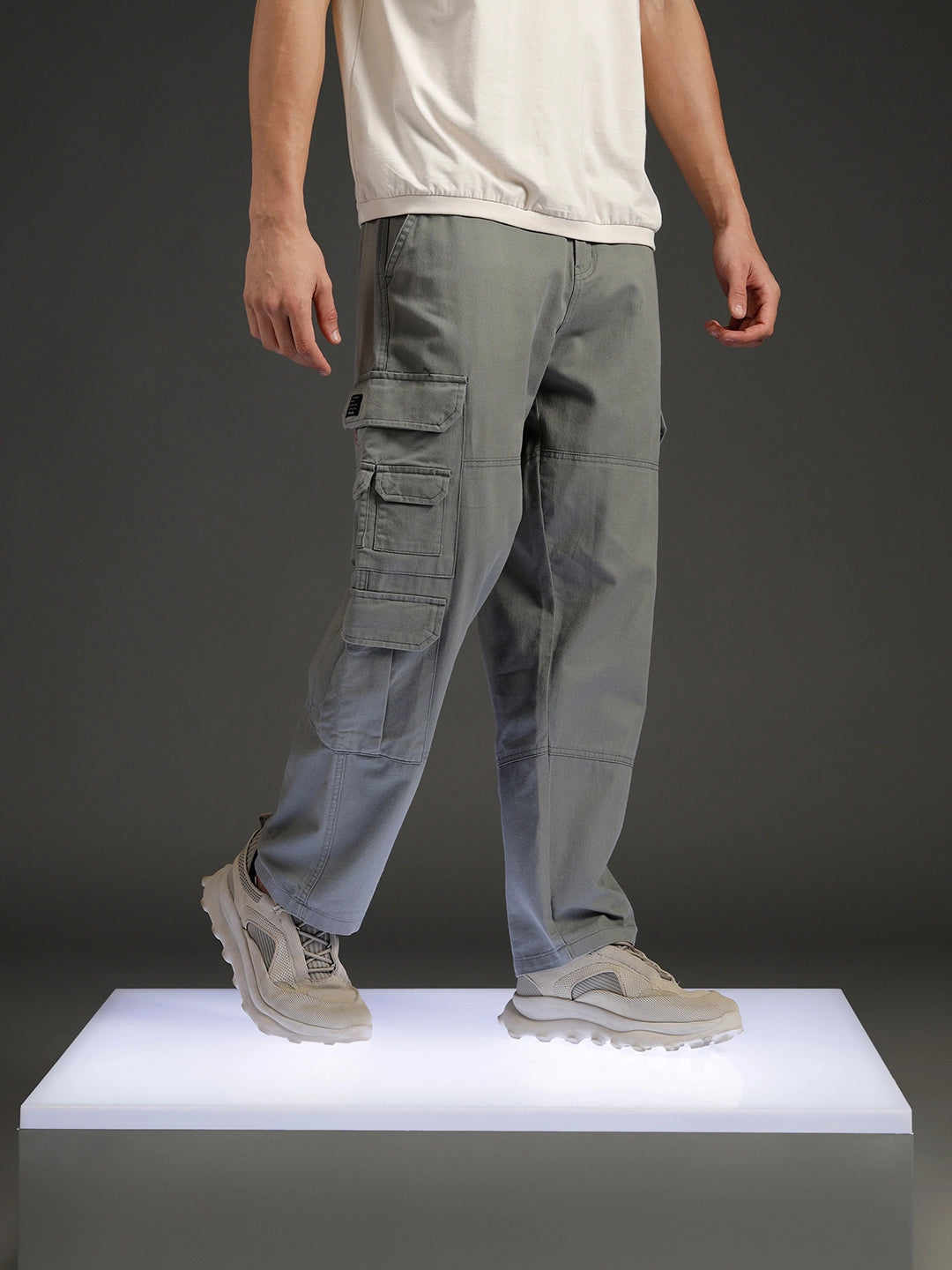 Men's casual loose fit cargo pocket trousers | Grey