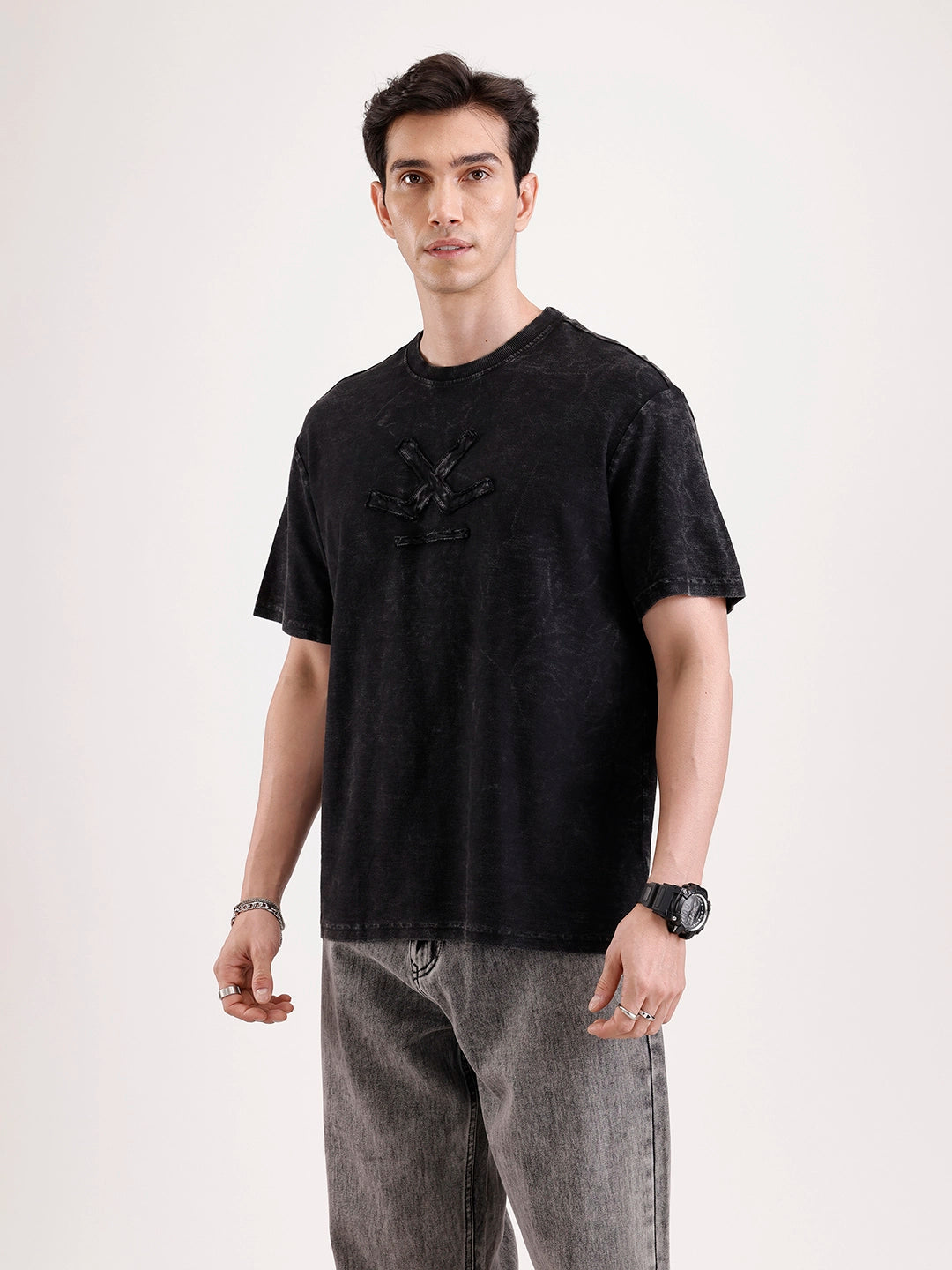 Washed Embroidery Patch T-Shirt   |  Black