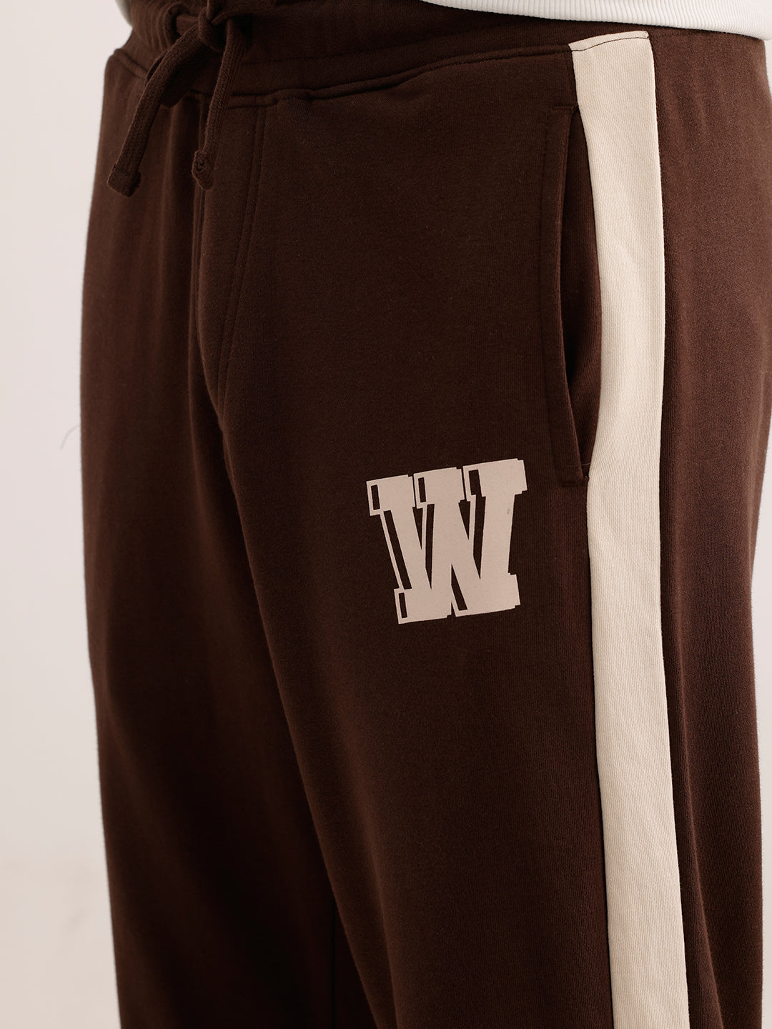 Regular Fit Placement Printed Knitted Sweatshirt | Brown | WWKJ3373M