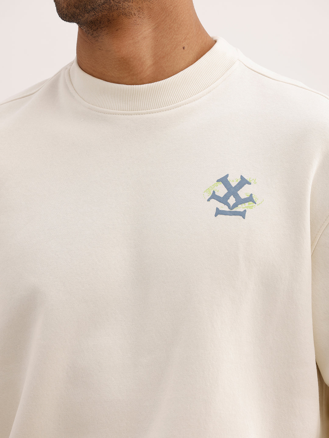 Oversized Puffer Back Printed Sweatshirt | Off White | WSS02FSOS7032S