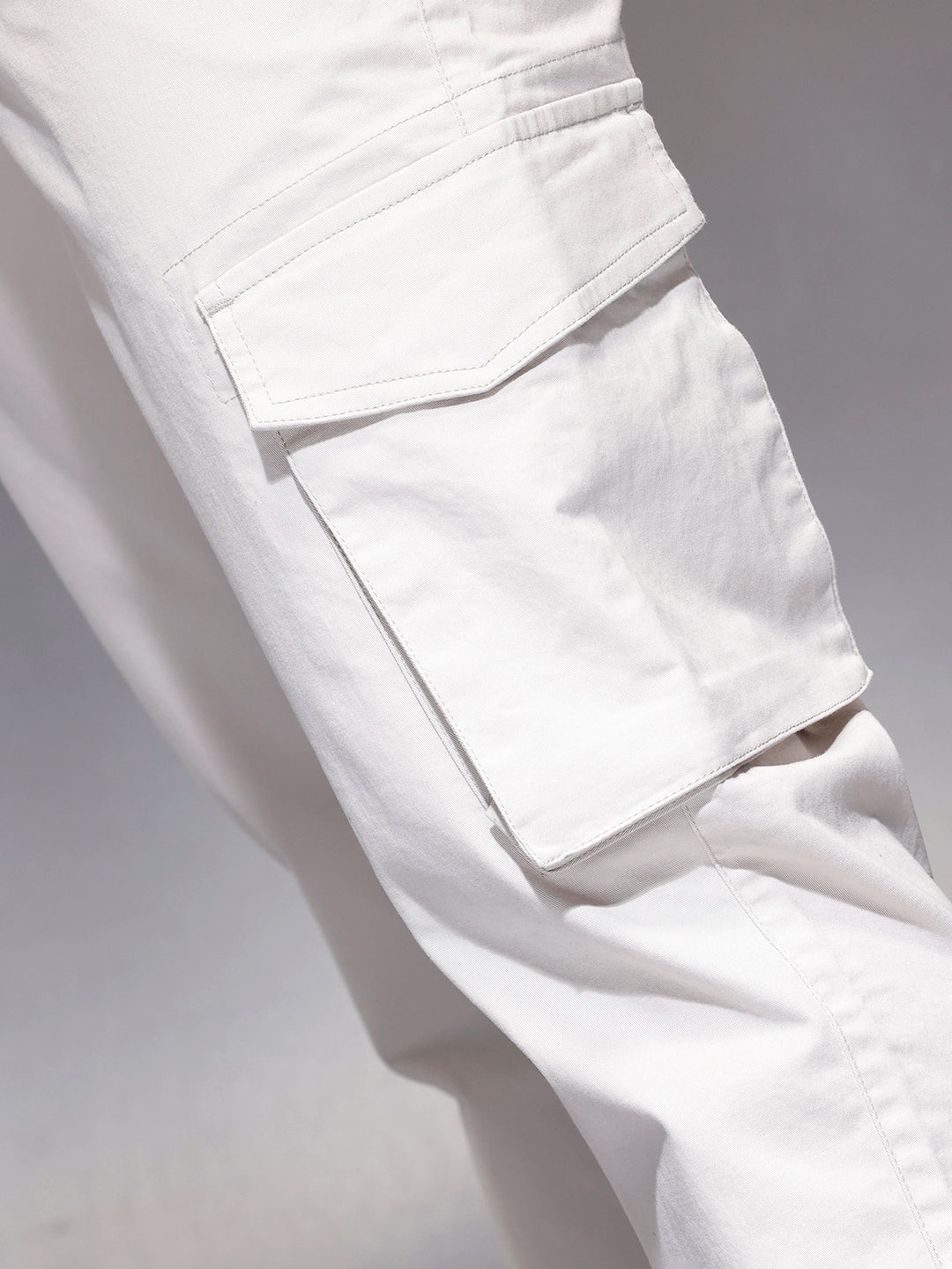 Men’s straight fit cargo trousers | Grey