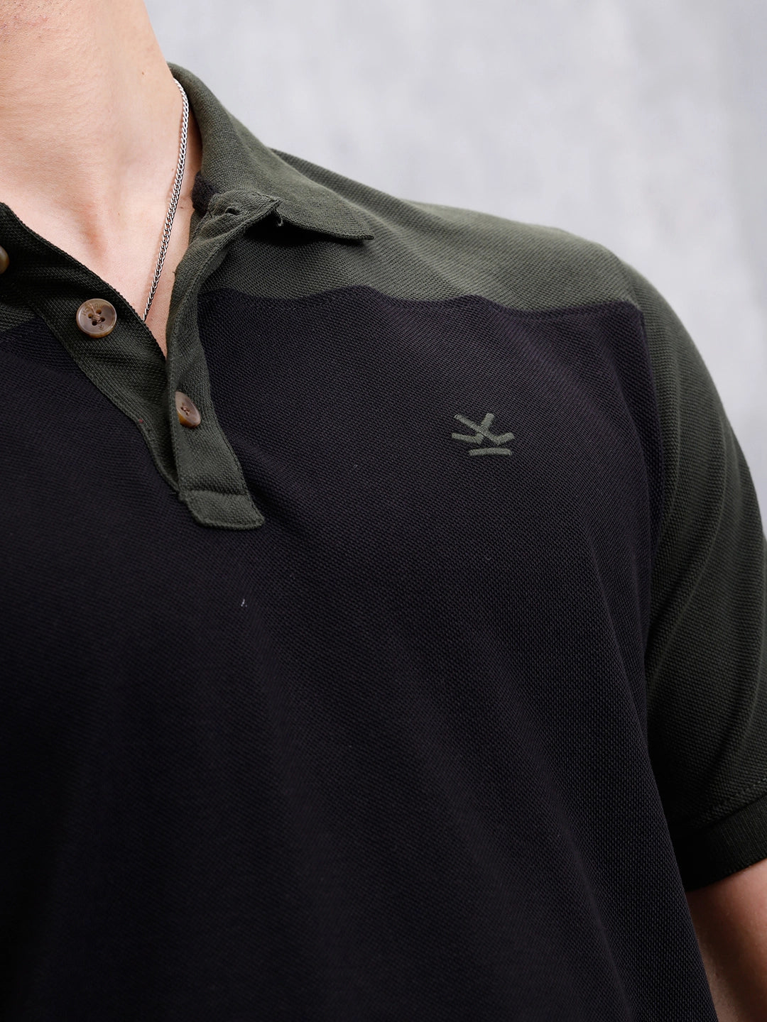 Cut & Sew Slim Fit Polo | Black/Olive