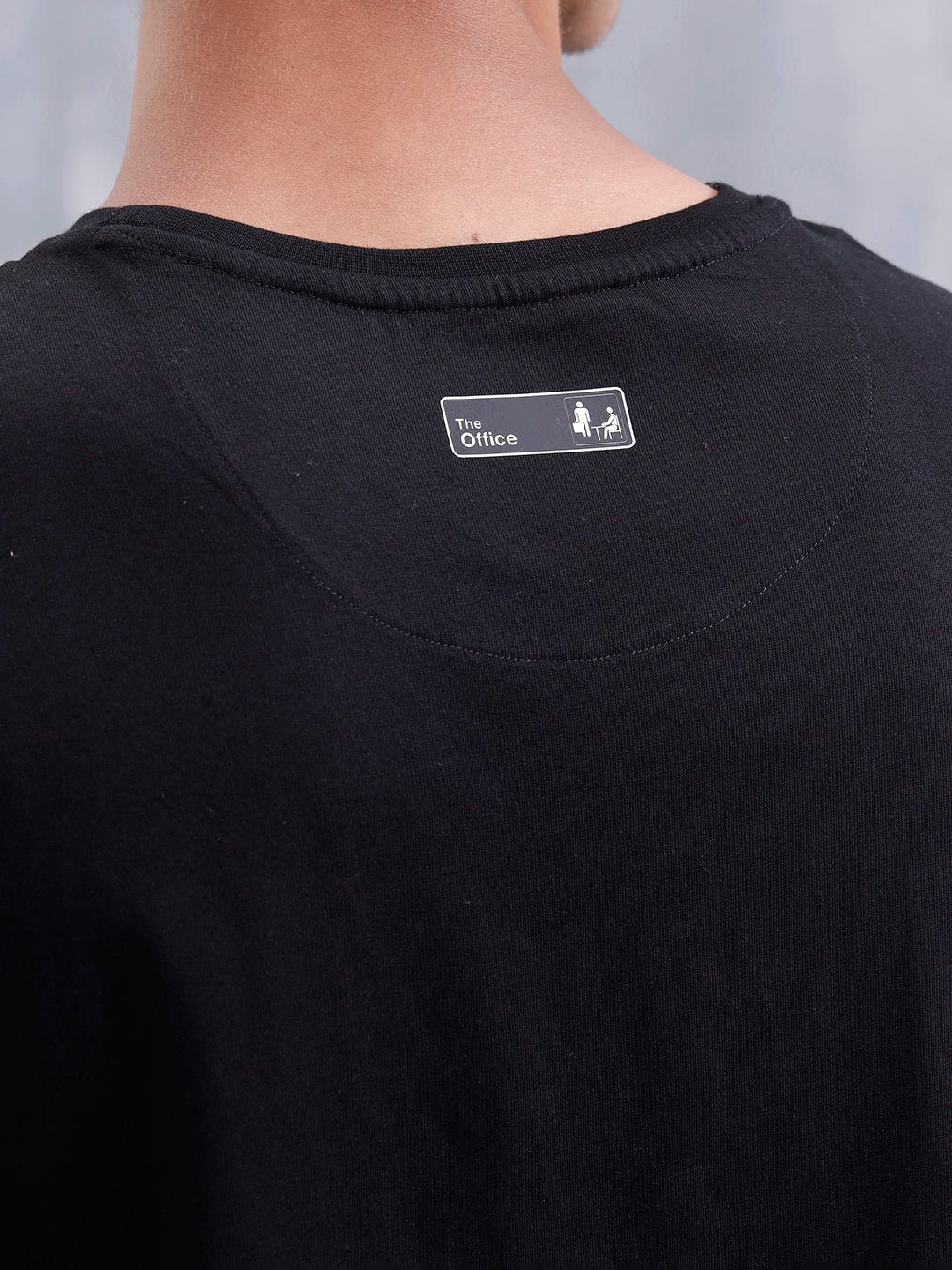Casual Men Oversized Fit Tee With Graphic | Black