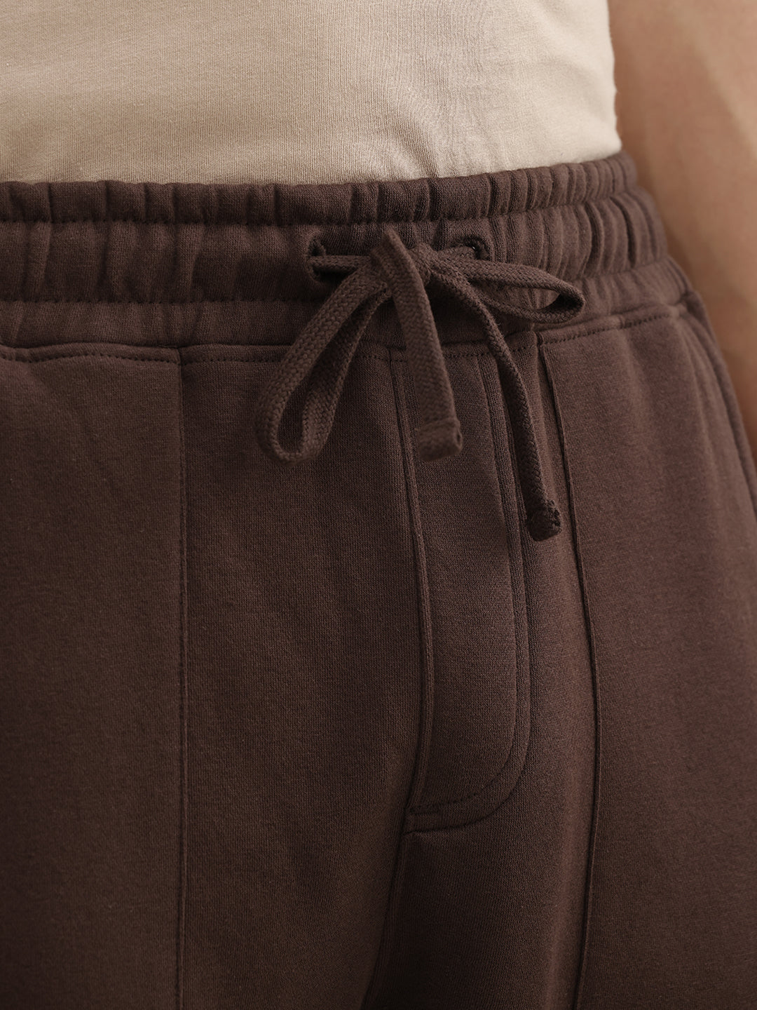 Solid Relaxed Fit Knitted Jogger | Brown