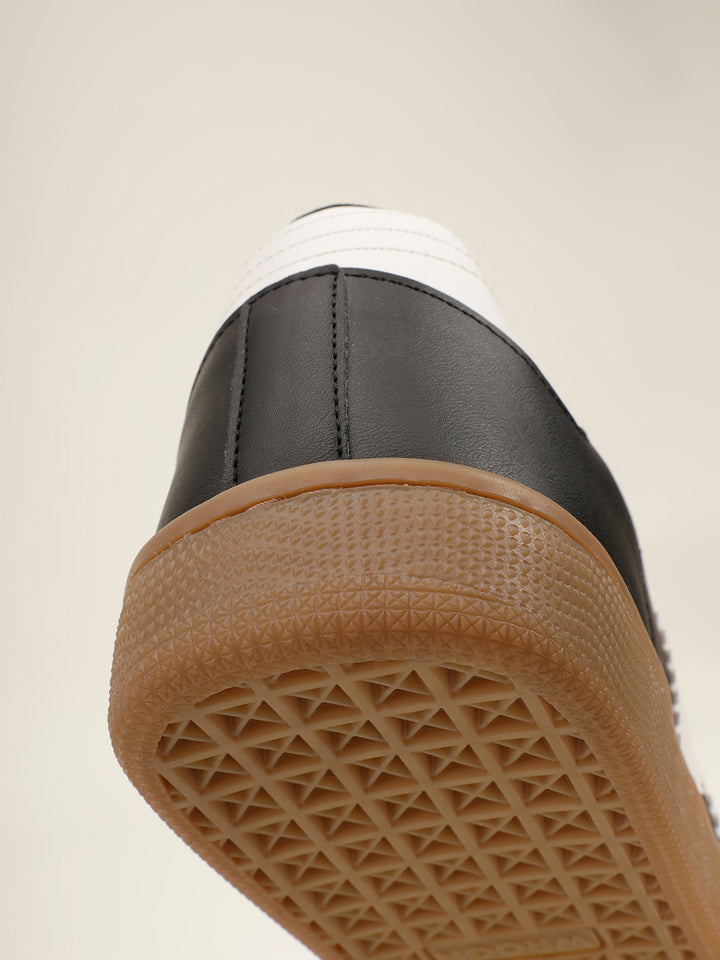 Sneakers | Sazerac Darkroot