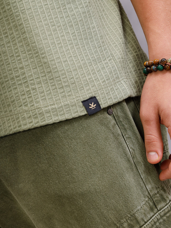 Resort Collar Textured Seersucker Fabric Polo T-Shirt | Green