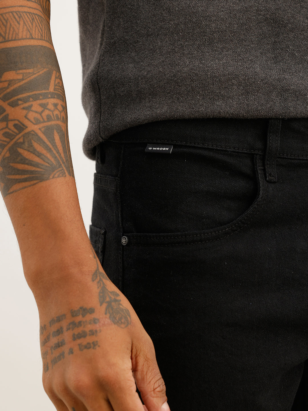 *Classic Solid Denim Jeans | Black