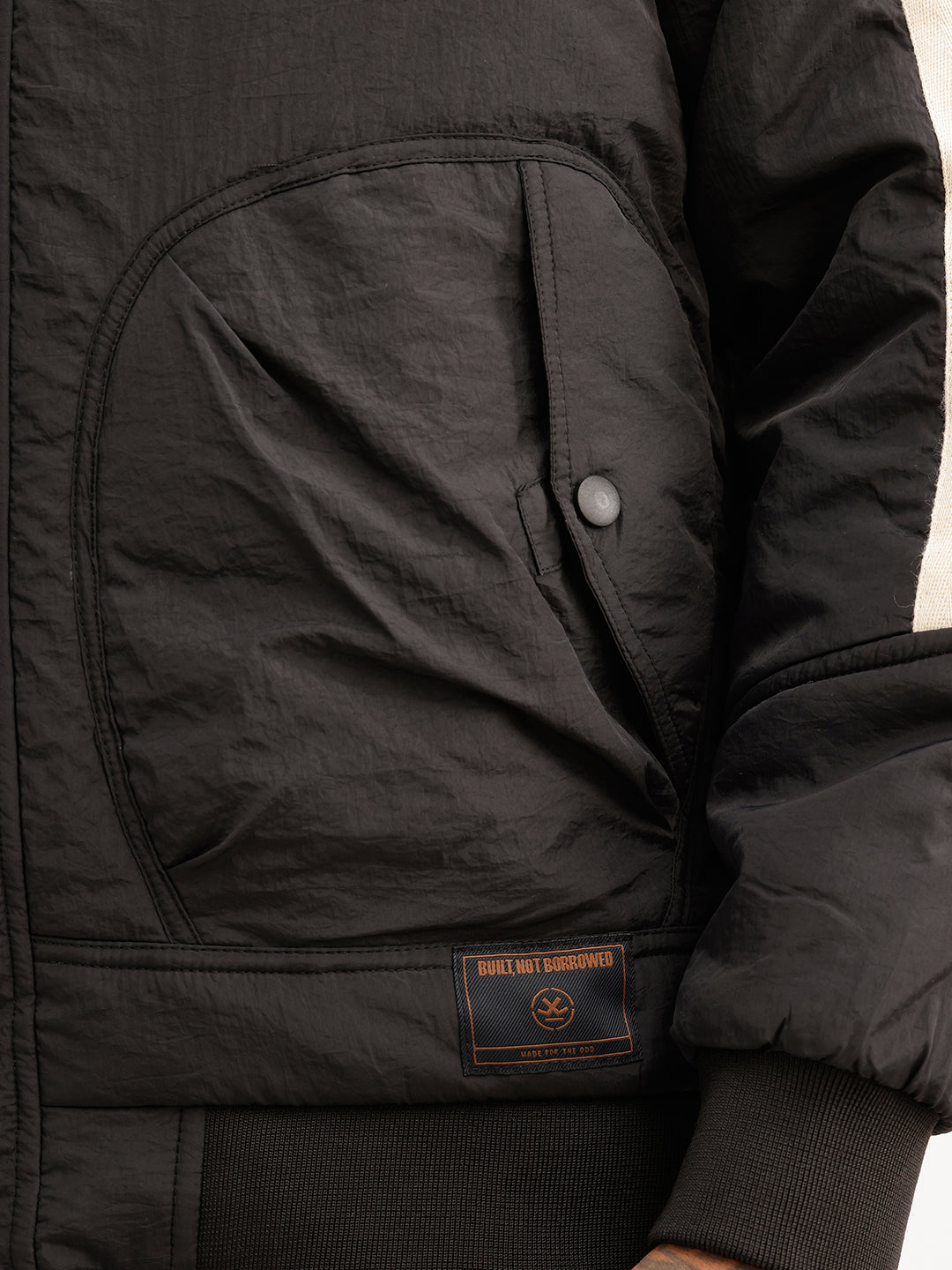 Classic Comfor Fit Puffer Jacket | Black