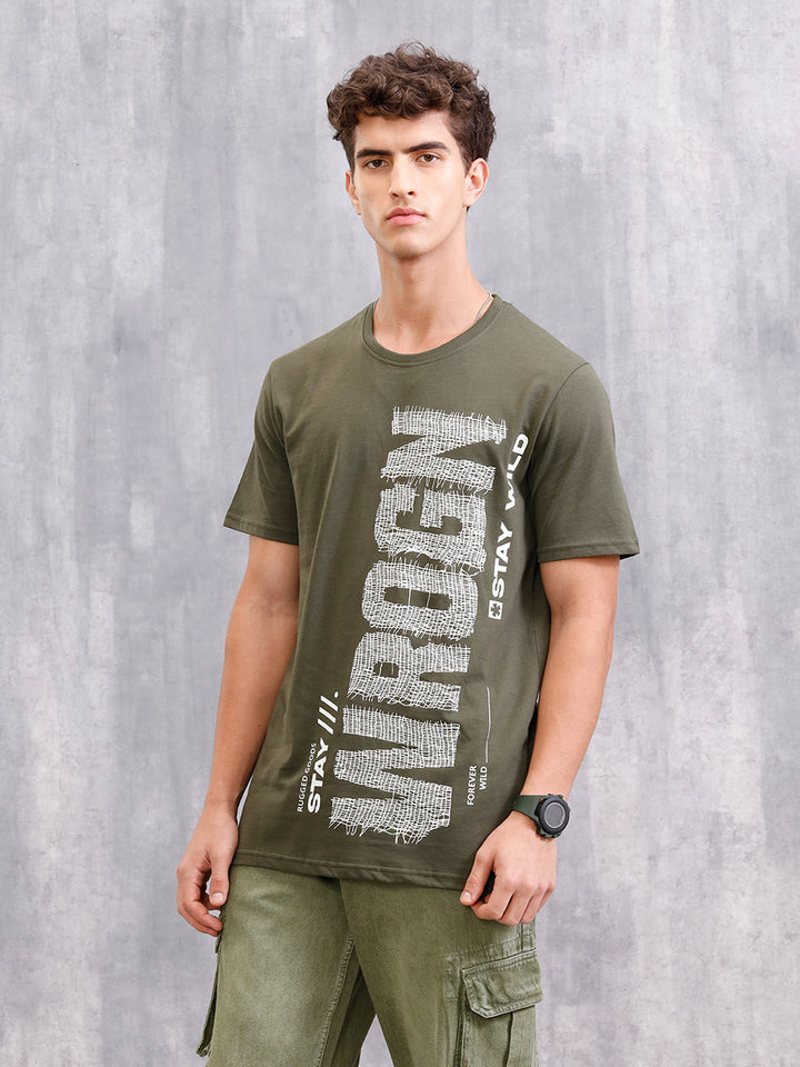 Distressed Yarn Look Brand Carrier Crew Neck In Slim Fit | Olive