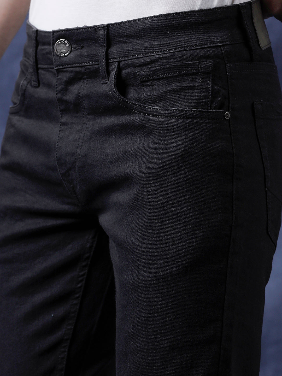 Classic Solid Ease Jeans