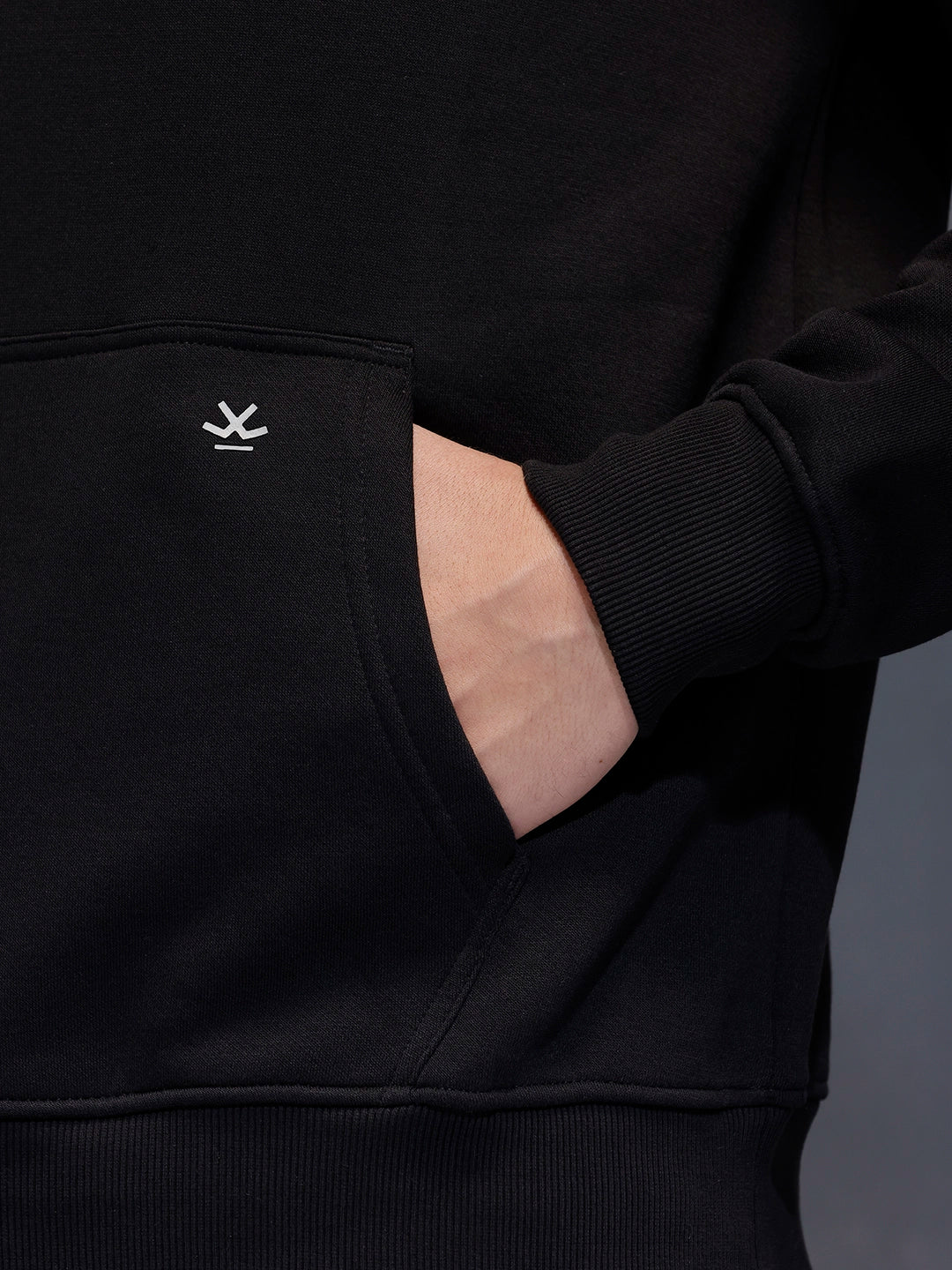 Men's Comfot Fit Graphic Print Hoodie  |  Black