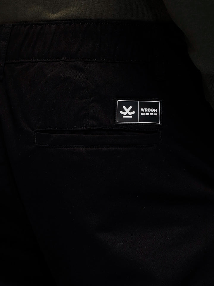 Men's casual relaxed cargo fit woven jogger | Black