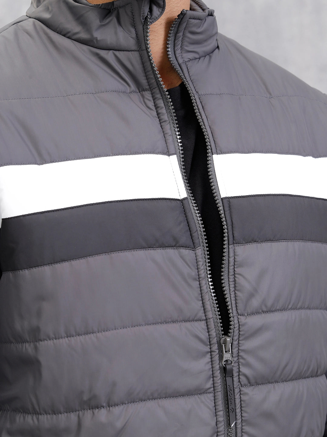 Quilted High Neck Regular Fit Jacket I Grey