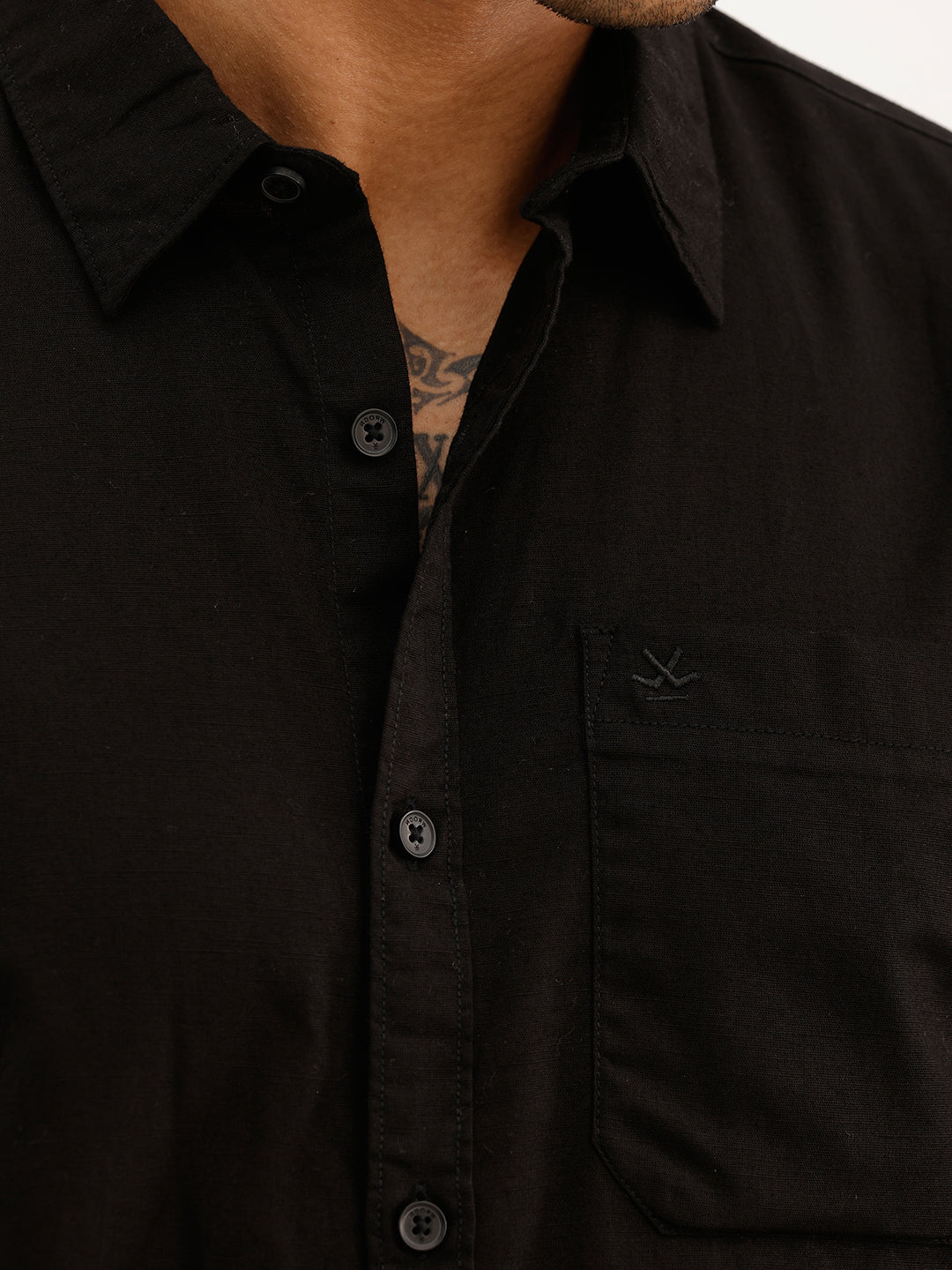 Solid Regular Fit Full Sleeve Shirt | Black | WWSH9012F