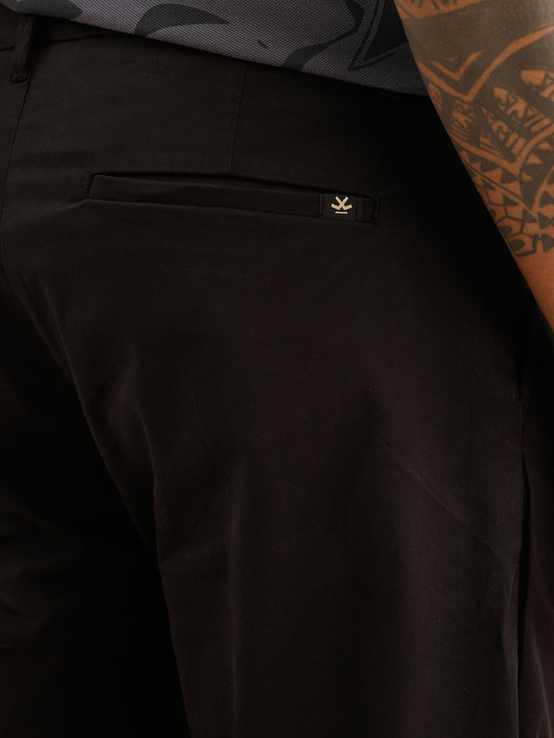 Solid Anti Fit Double Pleated Trouser | Black