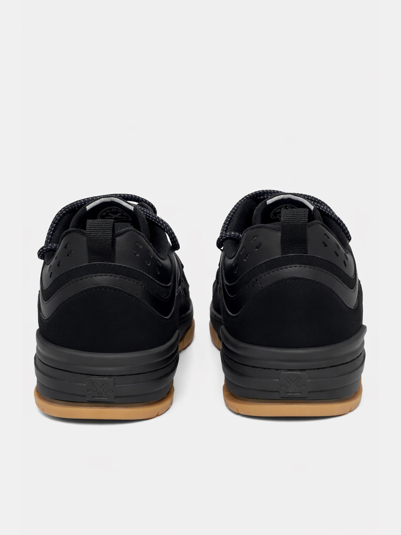 Sneakers | Snakebite obsidian