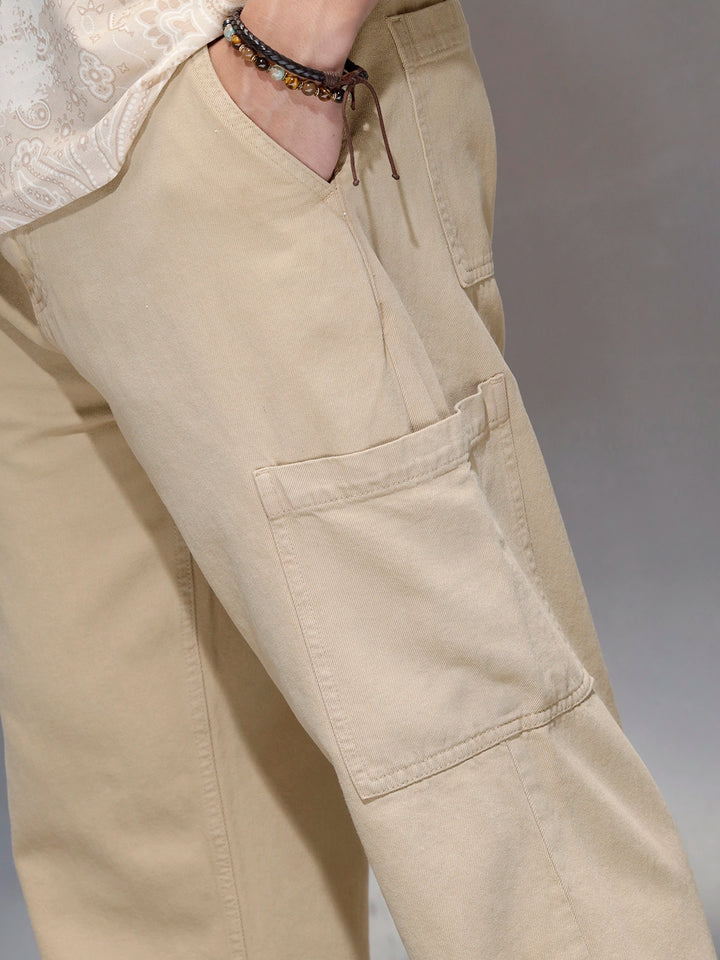 Men's loose fit trouser with utility pocket  | Beige
