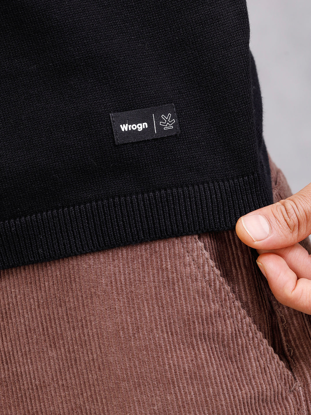 Flat Knit Striped Pattern Polo T-Shirt | Black
