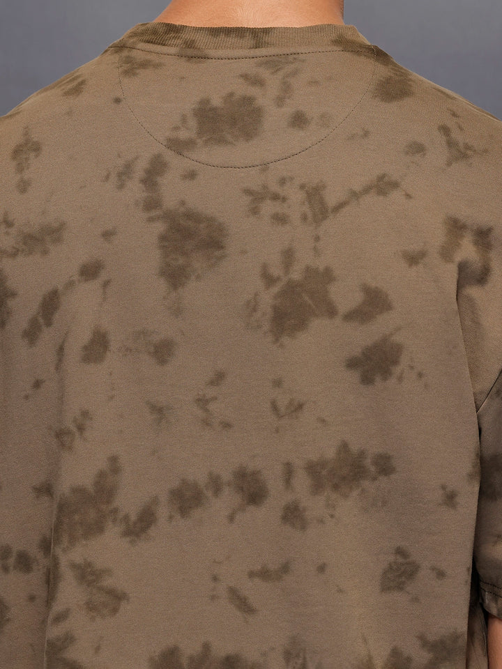 Washed effect tshirt with chest print | Olive