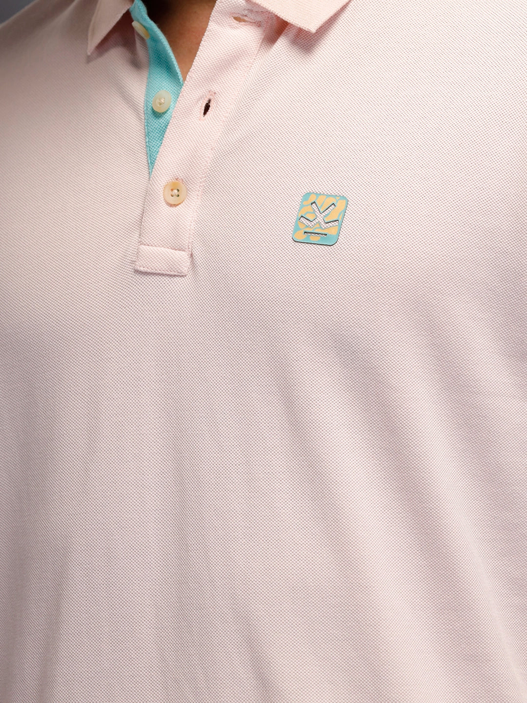 Men's casual slim fit polo t-shirt with contrast detail  | Pink