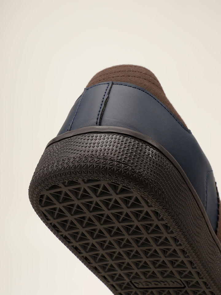 Sneakers | Sazerac Deeplake