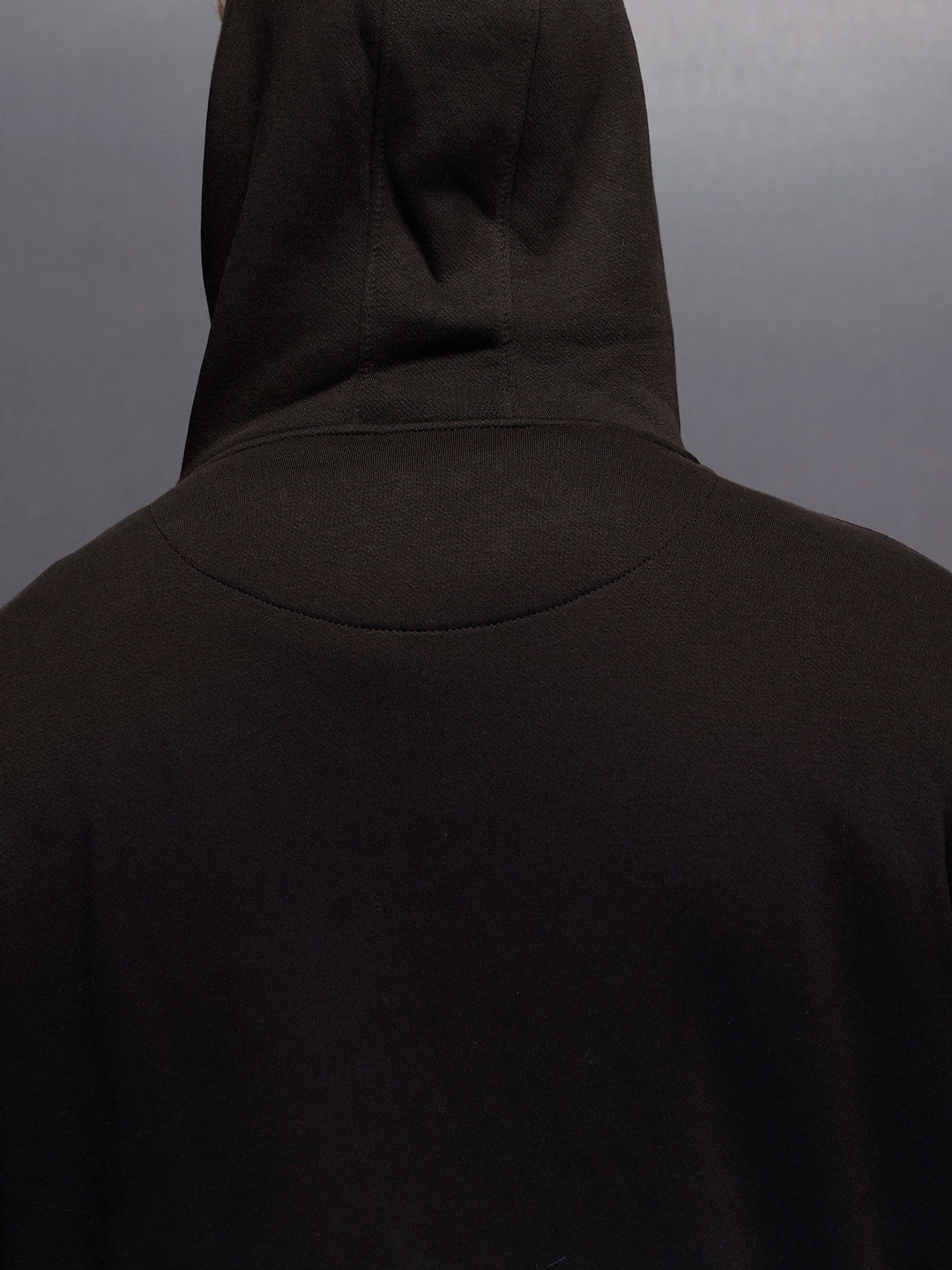 Men's comfort fit sweatshirt with contract zip and print design | Black