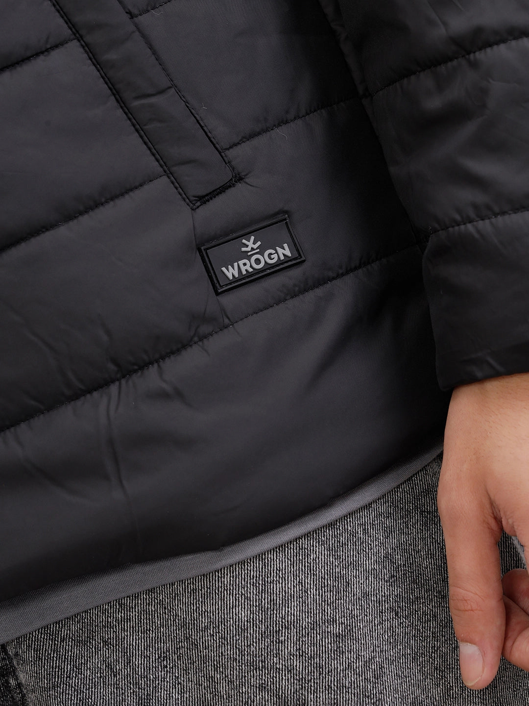 Colourblock Regular Fit Puffered Bomber Jacket  |  Black
