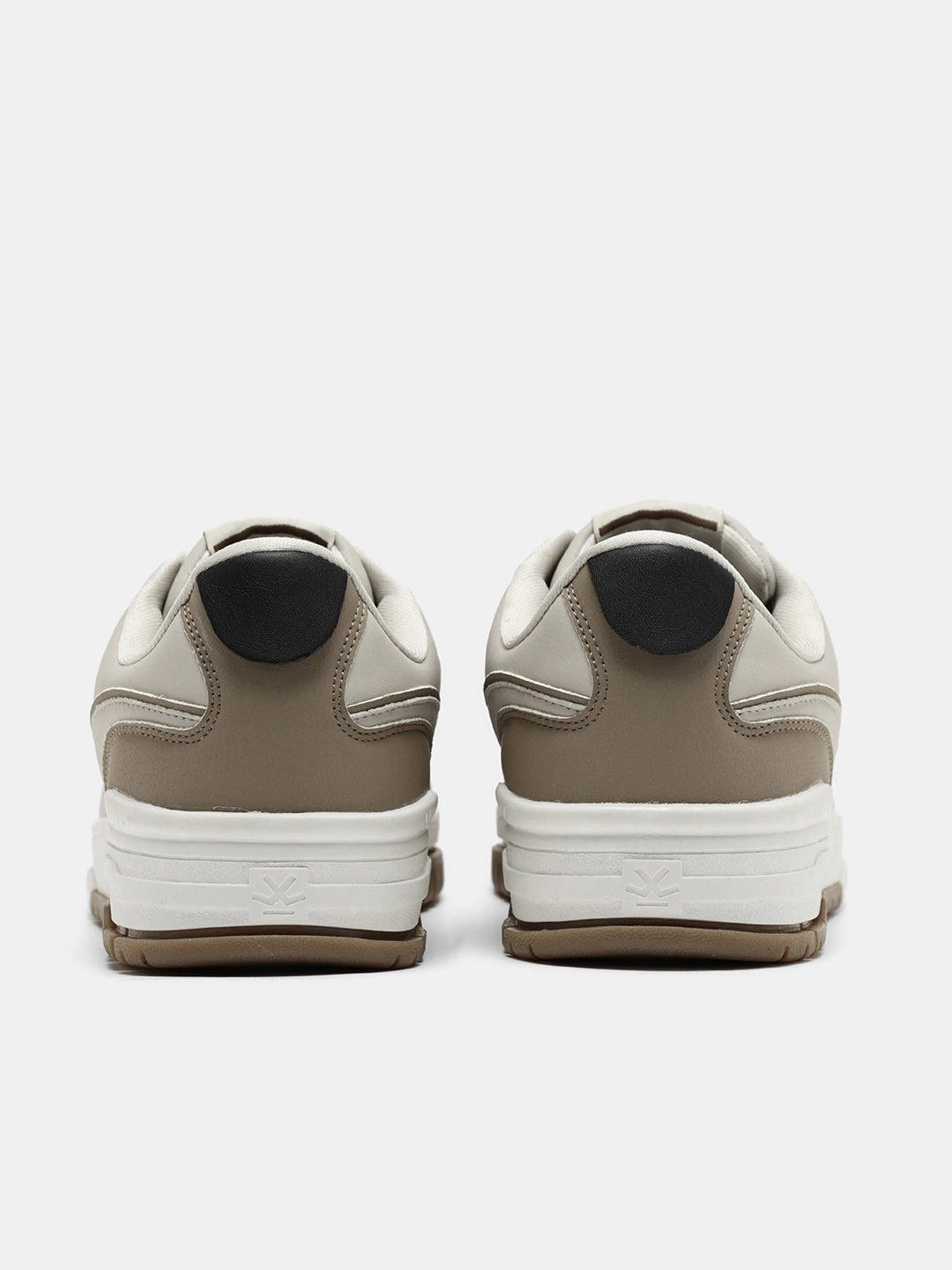 Sneakers | Greyhound Dusk