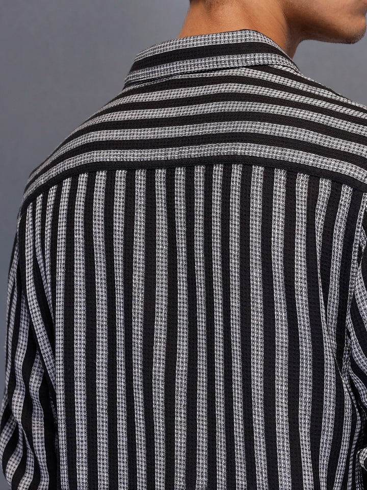 Men’s casual striped pattern shirt with texture | Black