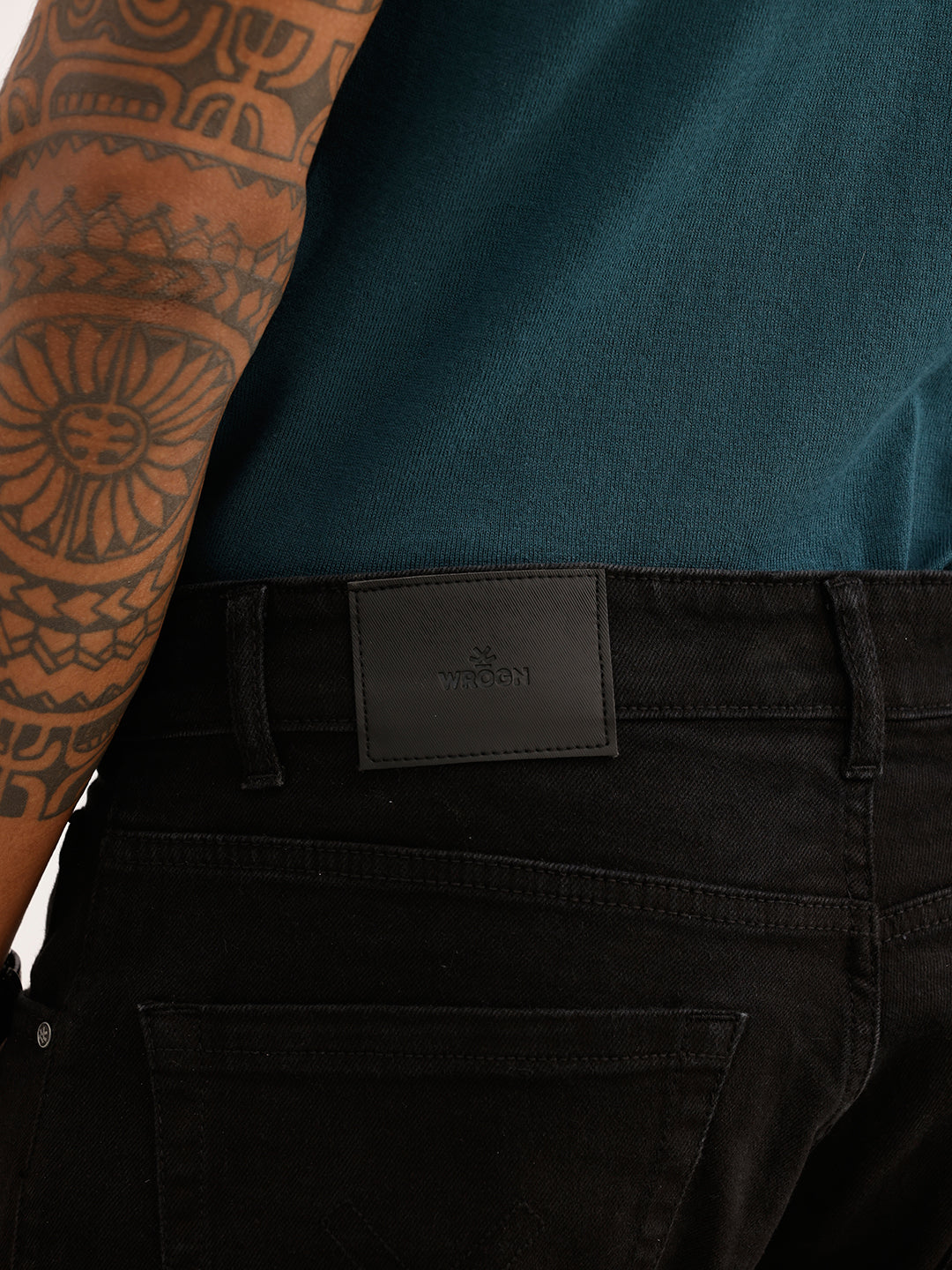 Solid Straight Fit Denim Jeans | Black | WJN0200SR2127S