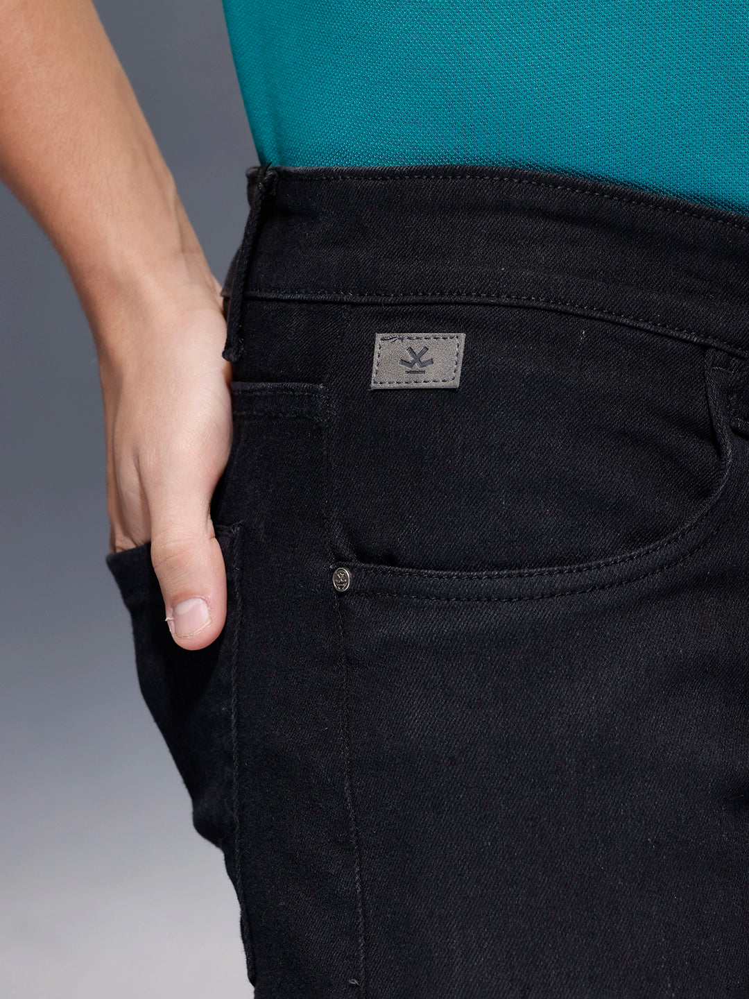 Classic Slim Fit Jeans   |  Black