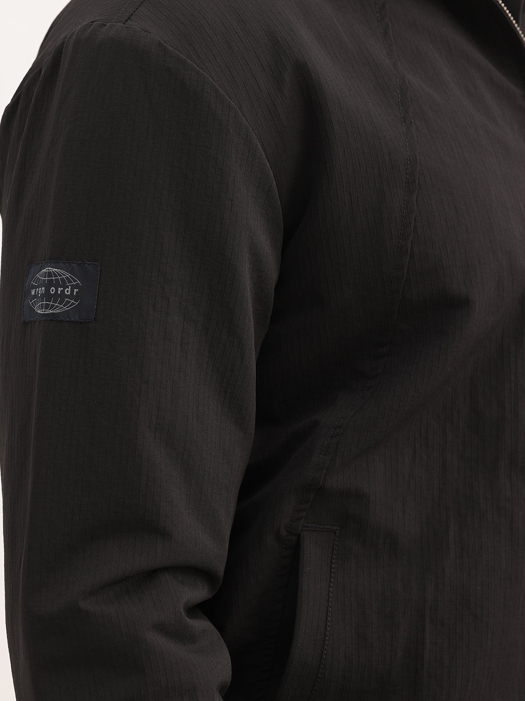 Solid Comfort Fit Puffer Jacket | Black