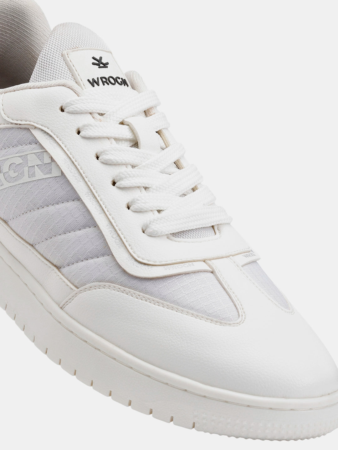 Sneakers | Boulevardier Whiteout