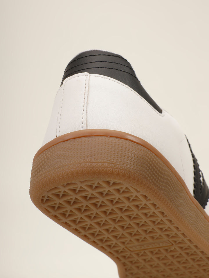 Sneakers | Sazerac Mistedge