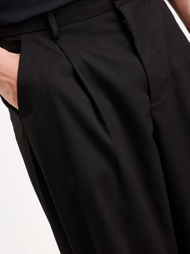 Baggy Fit Pleated Trouser  | Black