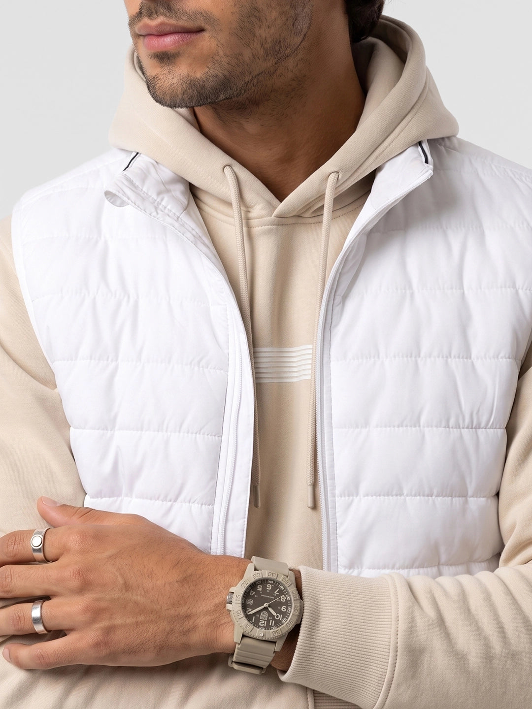 Classic Cut-Off Sleeve Puffer Jacket | White