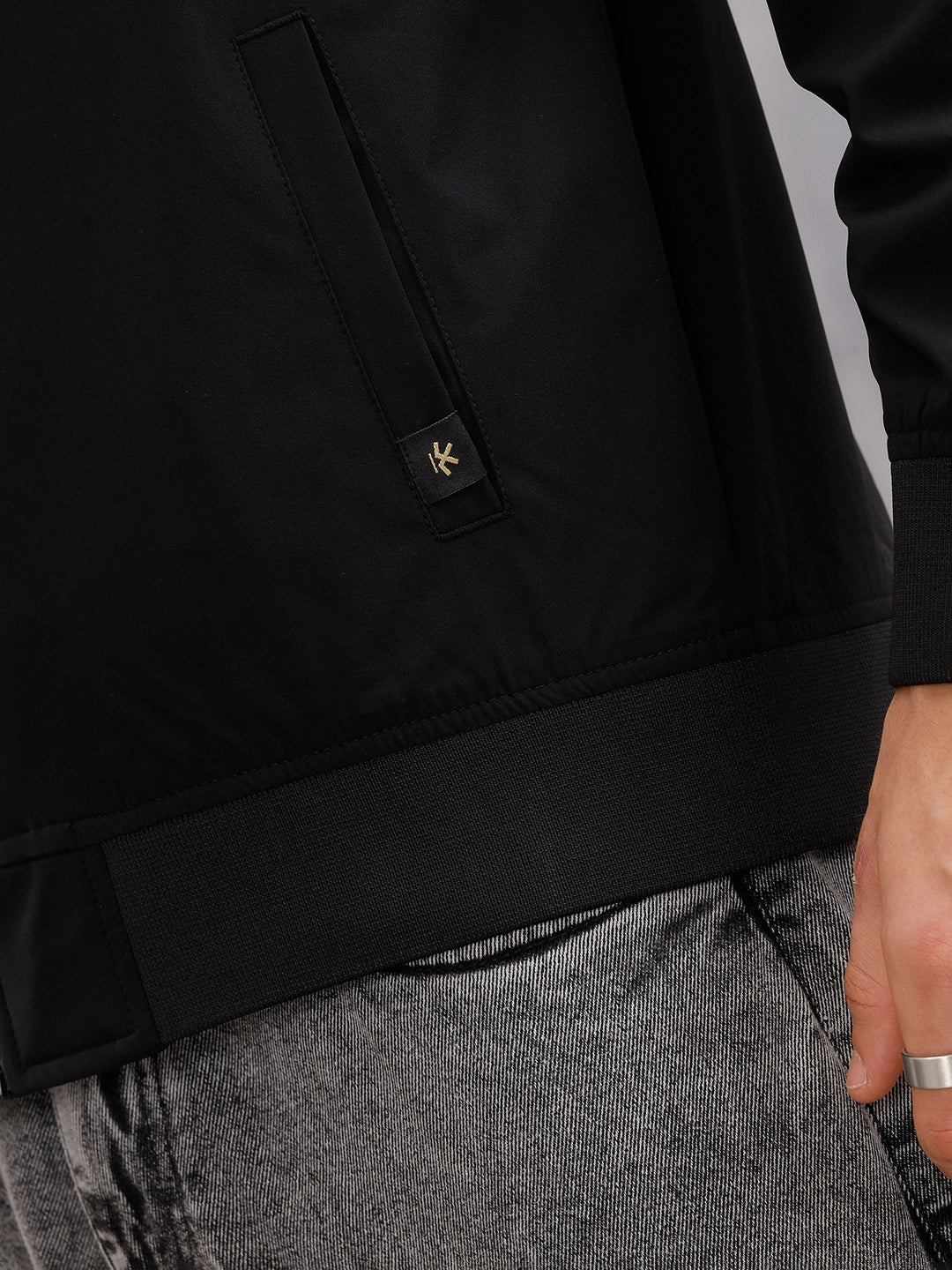 Light Weight Shell Bomber Jacket For Everyday Use Black