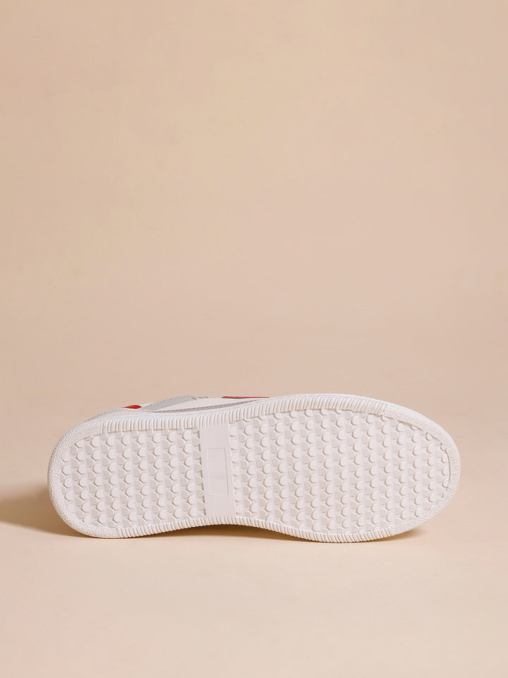 Sneakers | Gimlet Snow