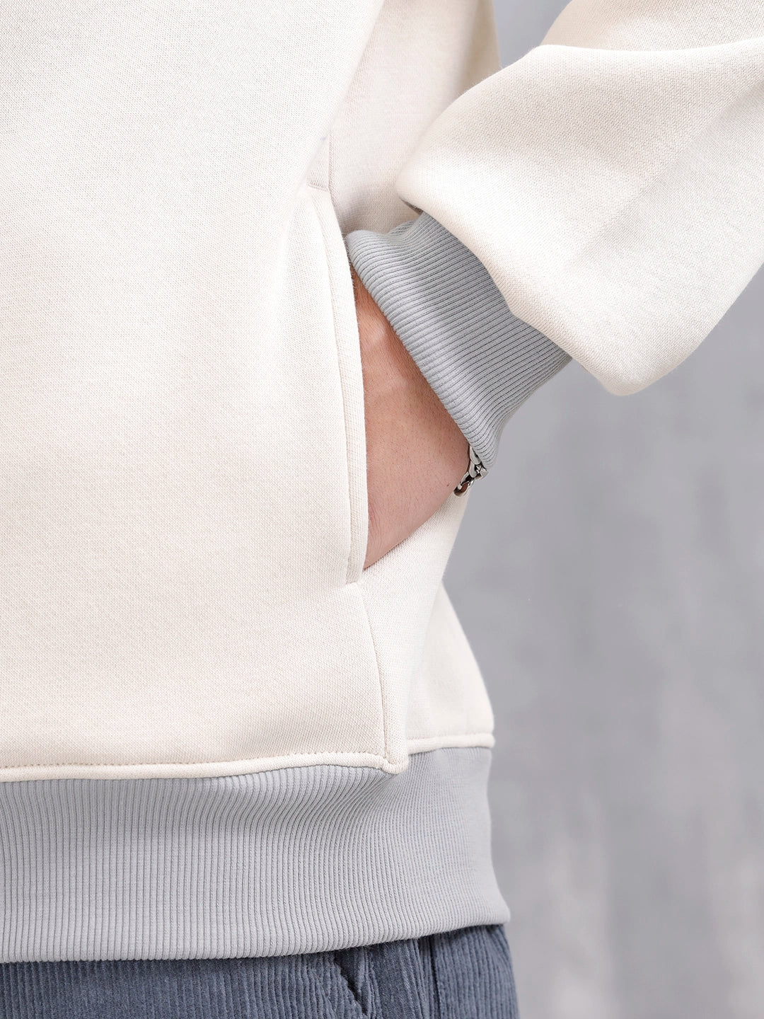 Men's Casual Zip-Up Jacket With Contrast Trim | Tapioca