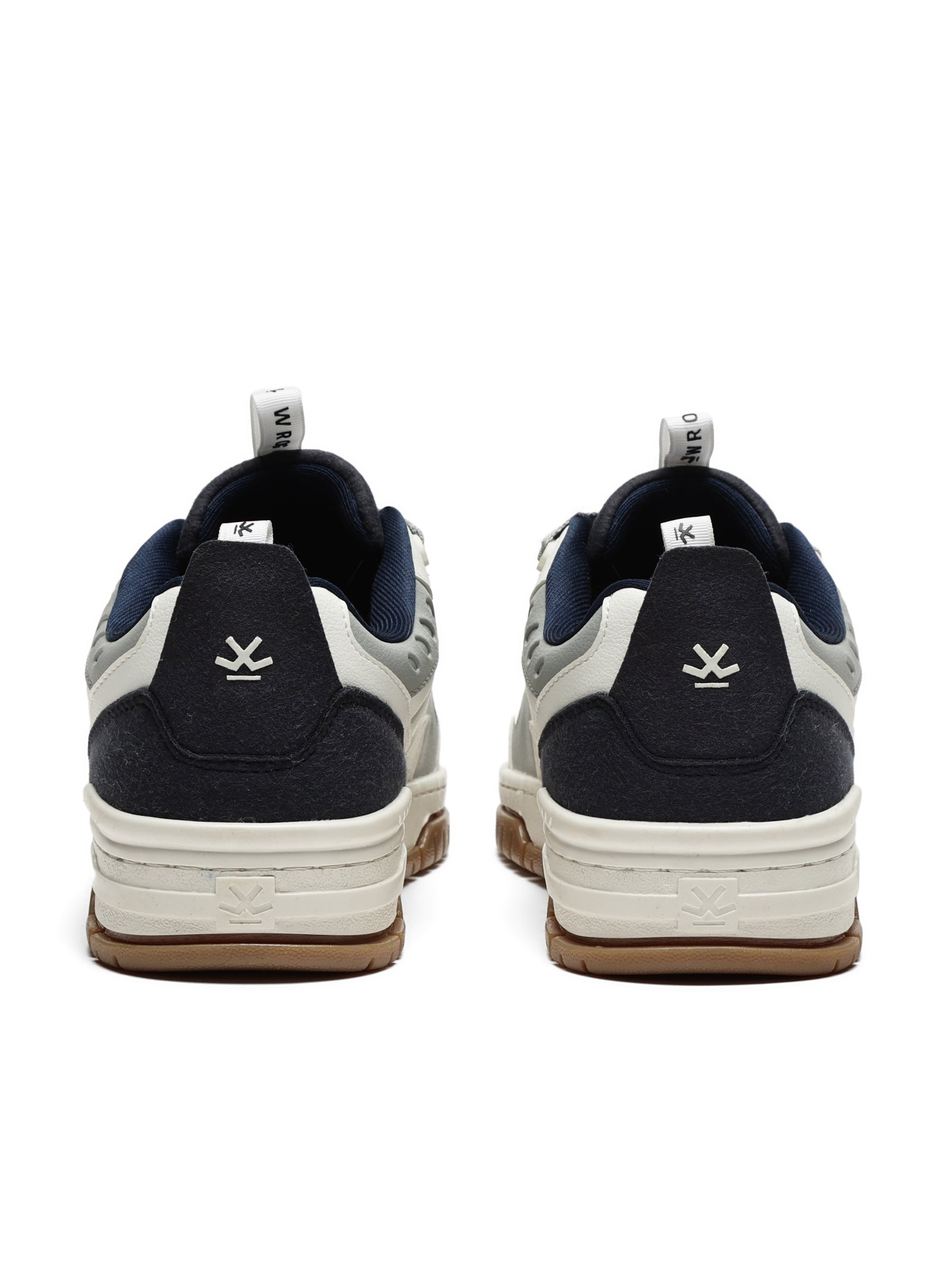 Sneakers | Greyhound Concrete