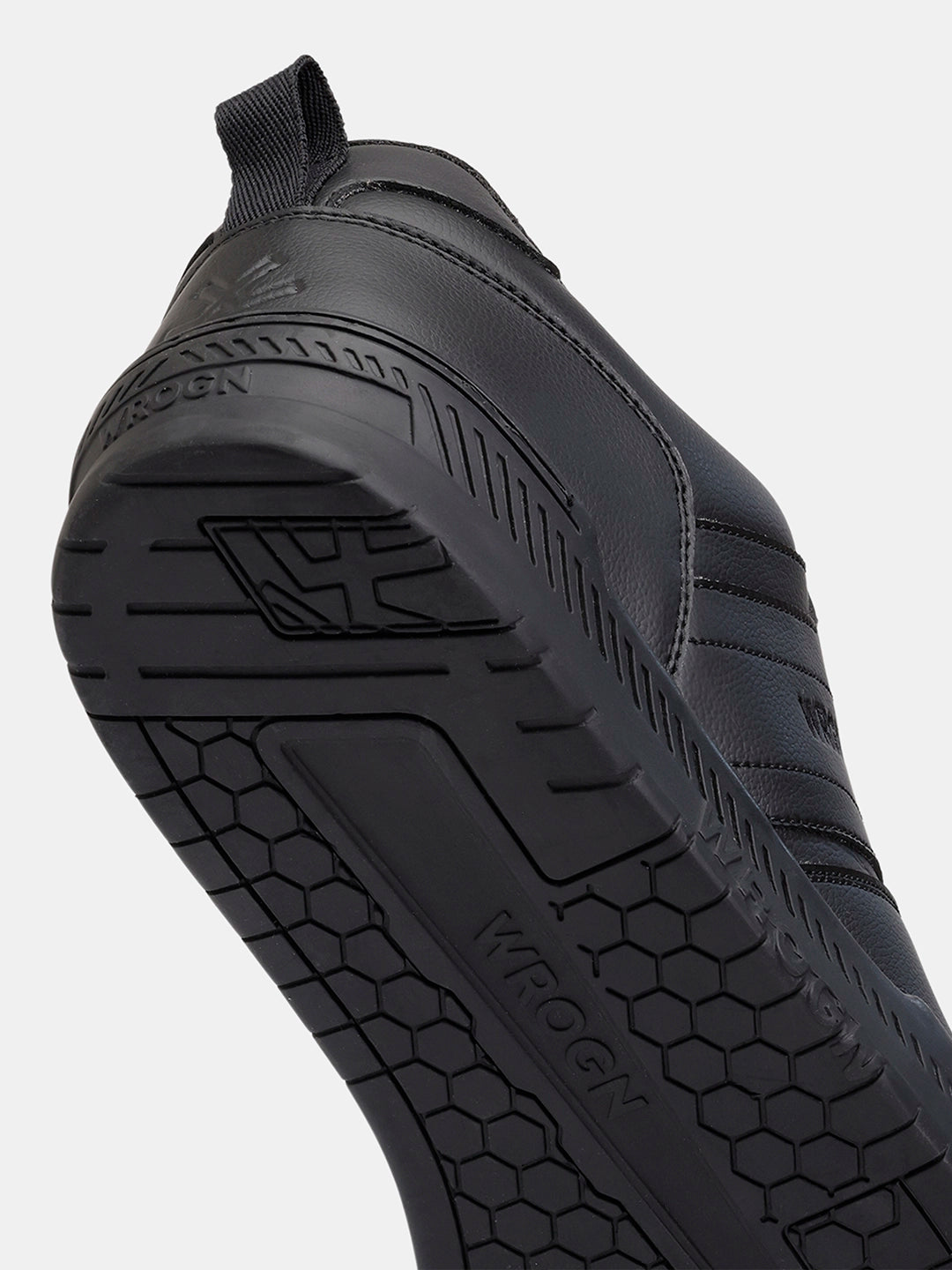 Sneakers | Negroni spice
