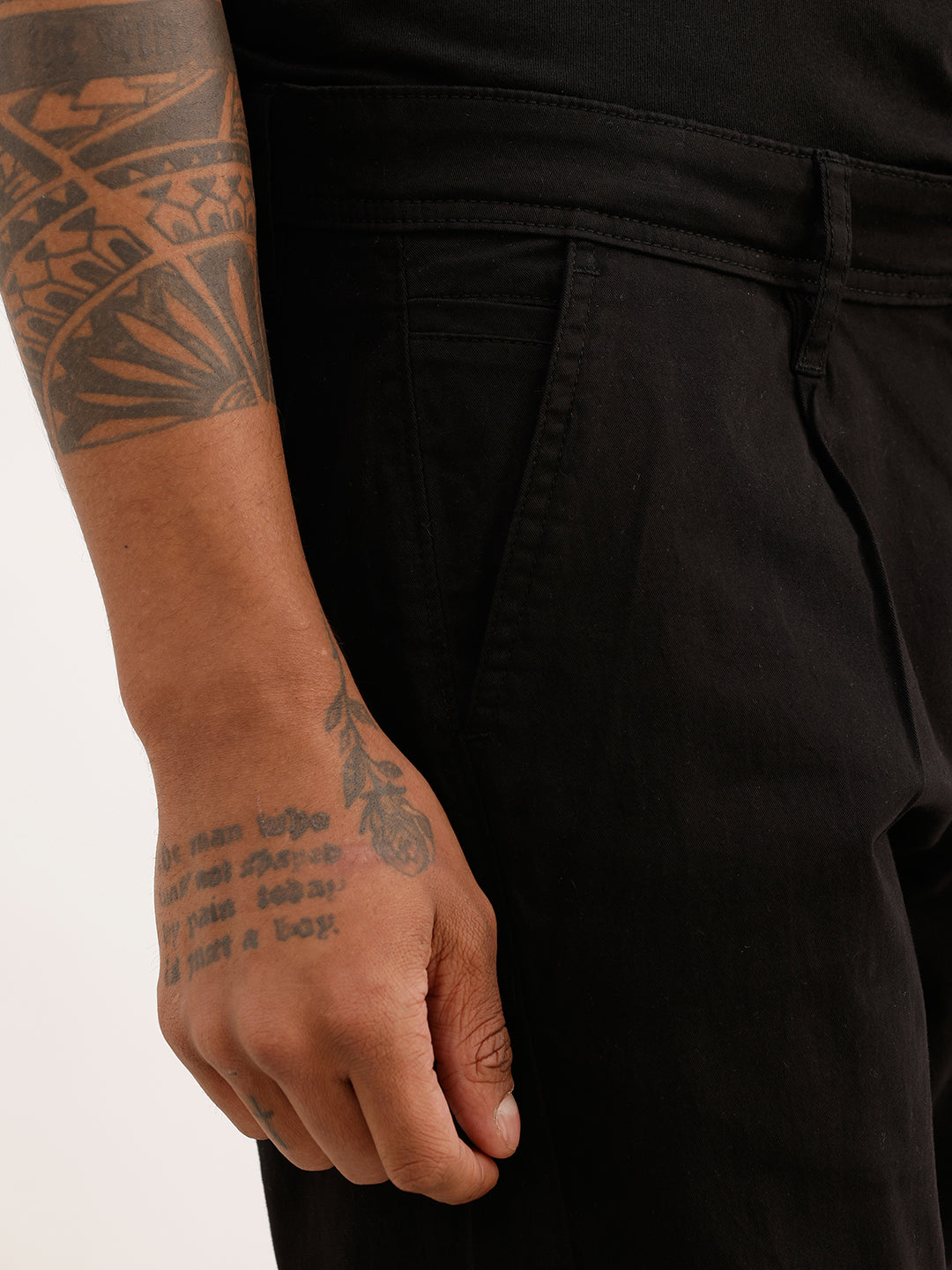Solid Straight Fit Pleated Trouser | Black